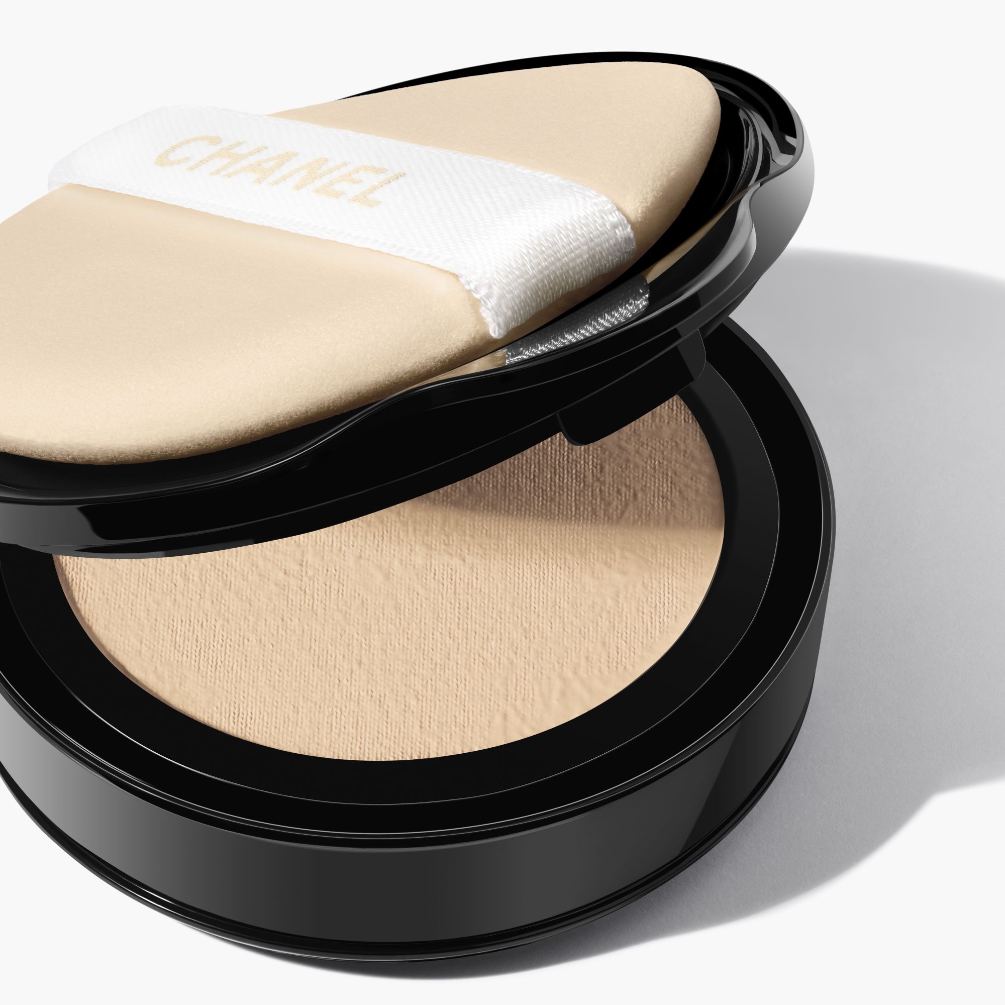新品 LES BEIGES HEALTHY GLOW TOUCH-UP SET CHANEL Gel Touch Healthy Glow Tint Broad Spectrum SPF 15