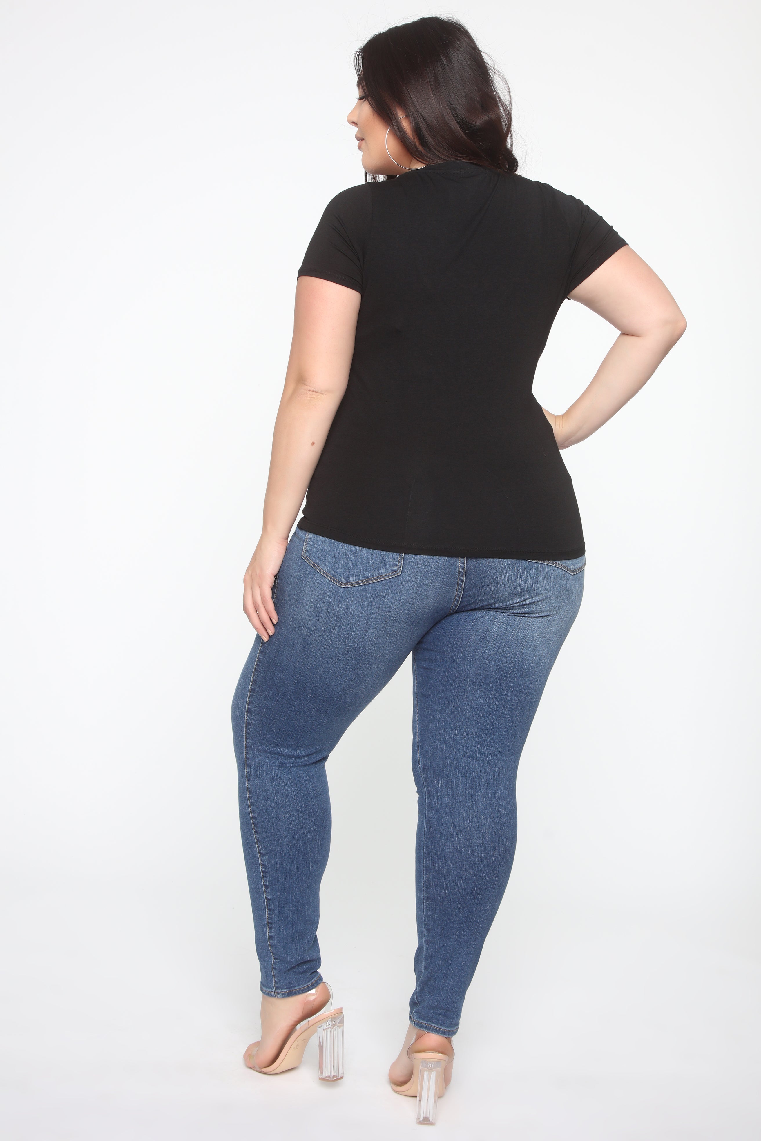 Jess V Neck Short Sleeve Top - Black