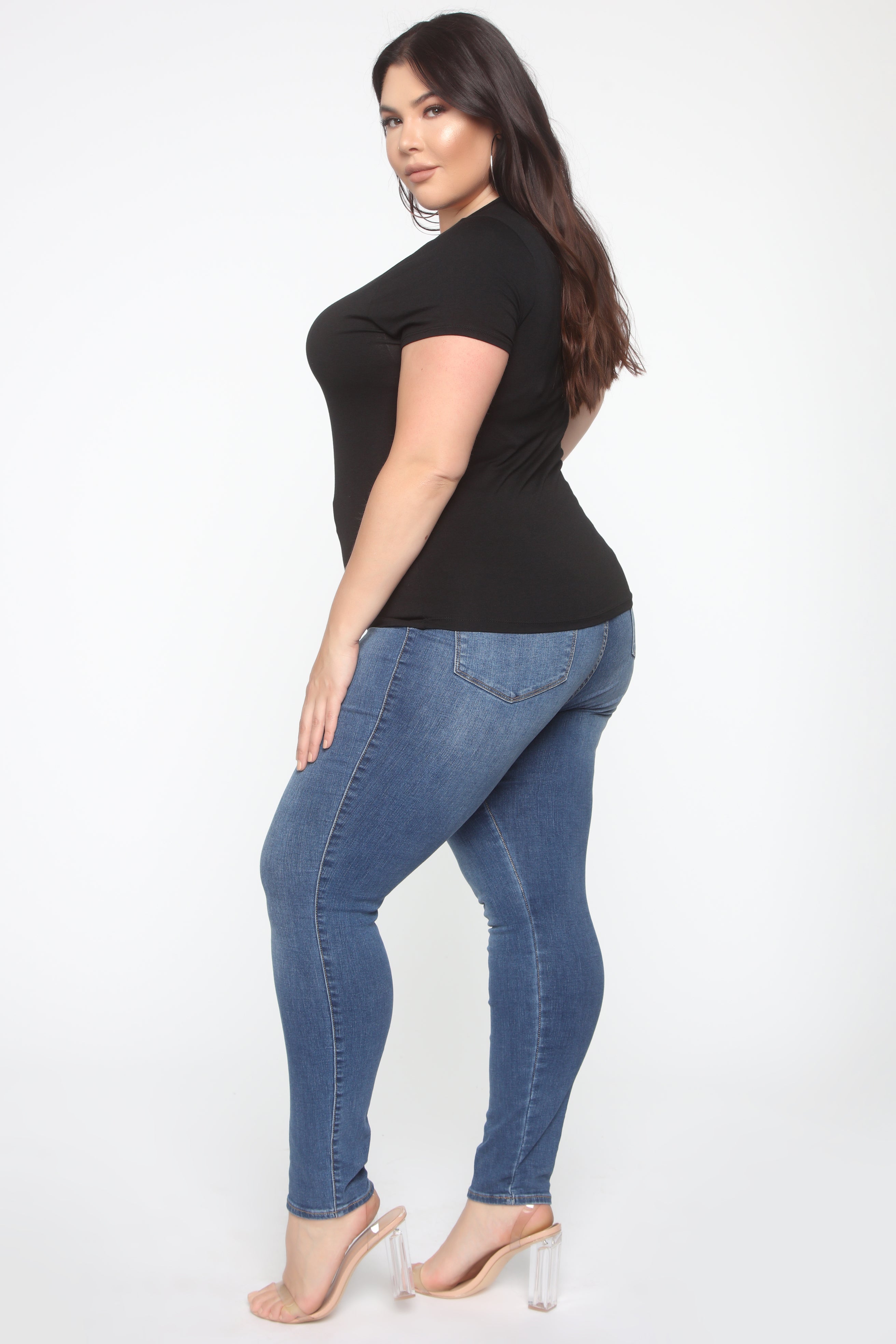 Jess V Neck Short Sleeve Top - Black