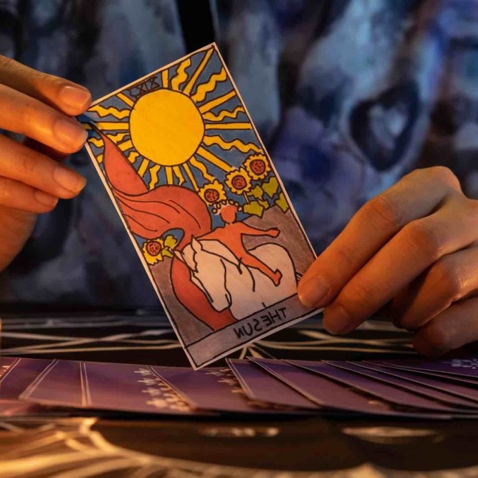 {"default":"塔羅牌在線抽牌"}