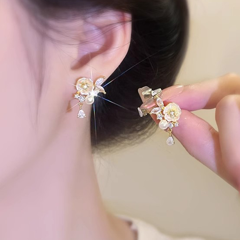 山茶花語耳釘 | 女友生日禮物