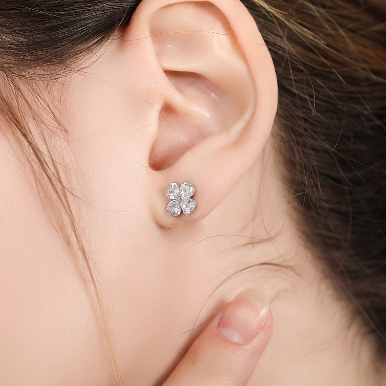 幸運四葉草 · 簡約鑲鑽耳釘&耳夾 | 送禮推薦