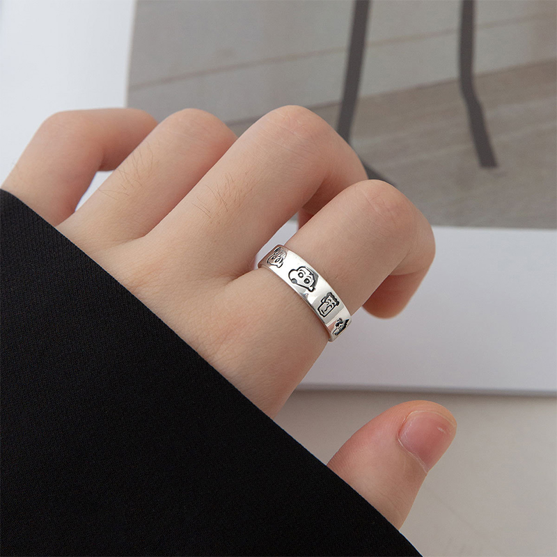 蠟筆小新 · 可客製化情侶對戒推薦 | 情侶紀念禮物