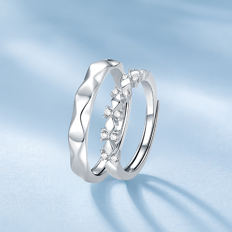 為愛加冕 · 刻字鋯石情侶對戒 | 情侶客製化禮物 