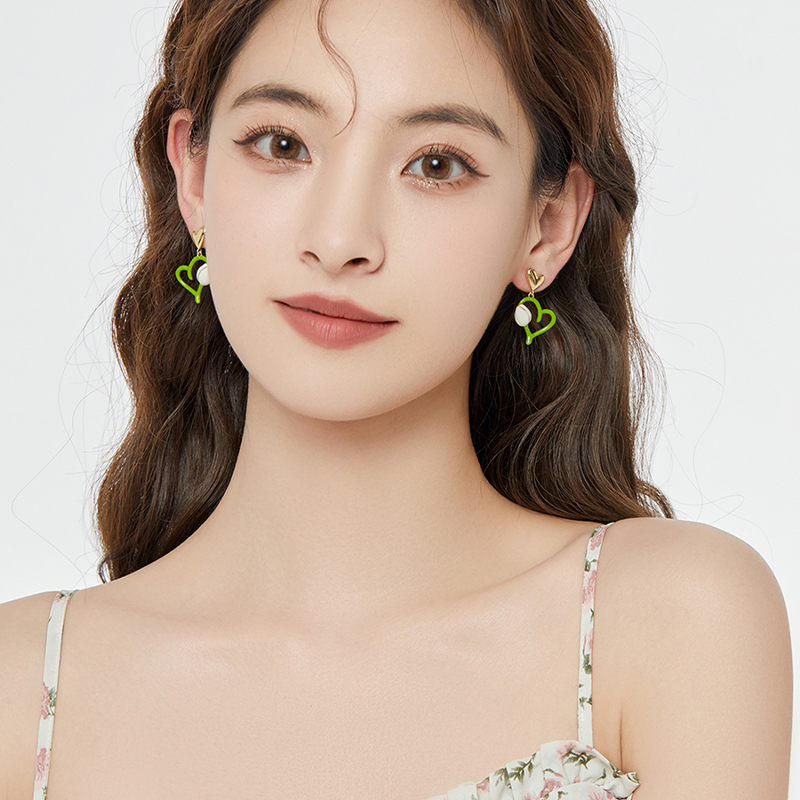 戀花心語 · 愛心鬱金香花朵耳飾 | 送女友禮物