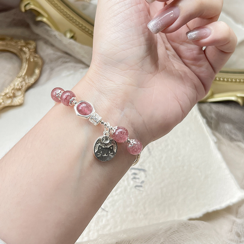 小貓吃魚 · 草莓晶天然水晶手串 | 愉悅提氣質