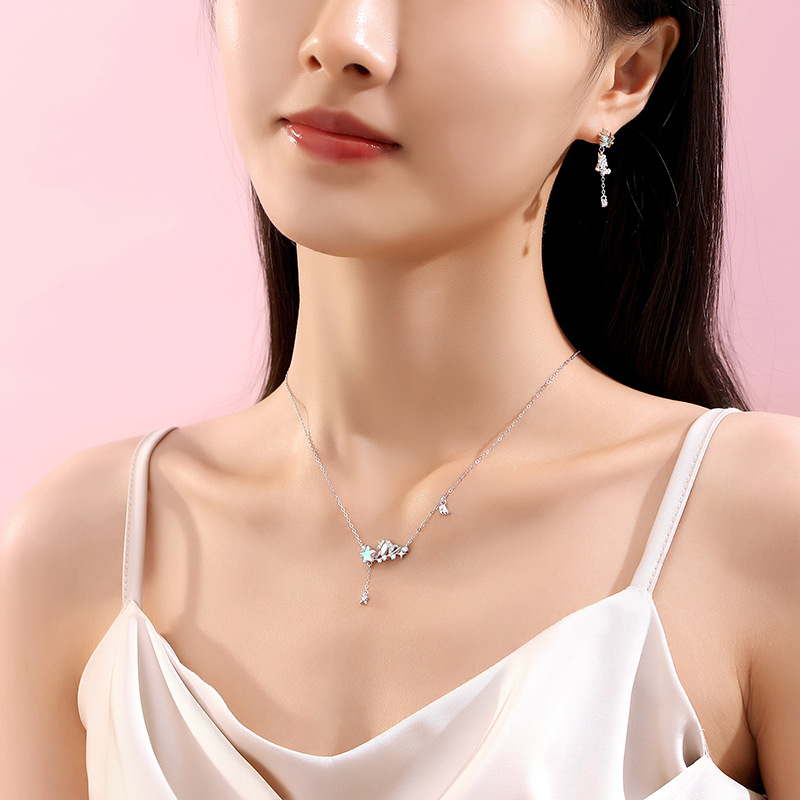 星河獨角獸 · 月光石銀項鍊 | 女友週年紀念禮物 