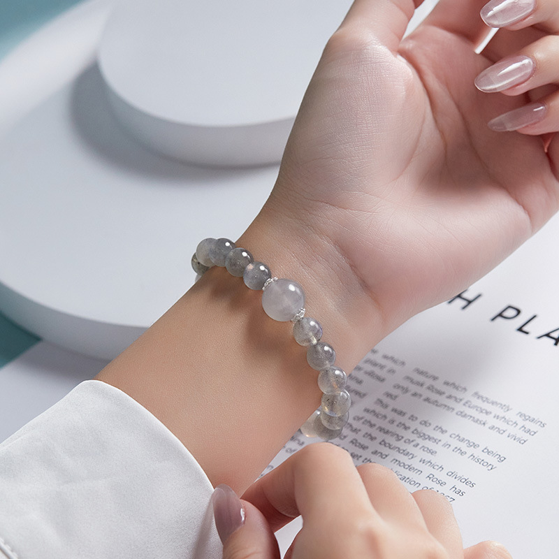 月下精靈 · 灰月光石水晶手串 | 轉運和祈福