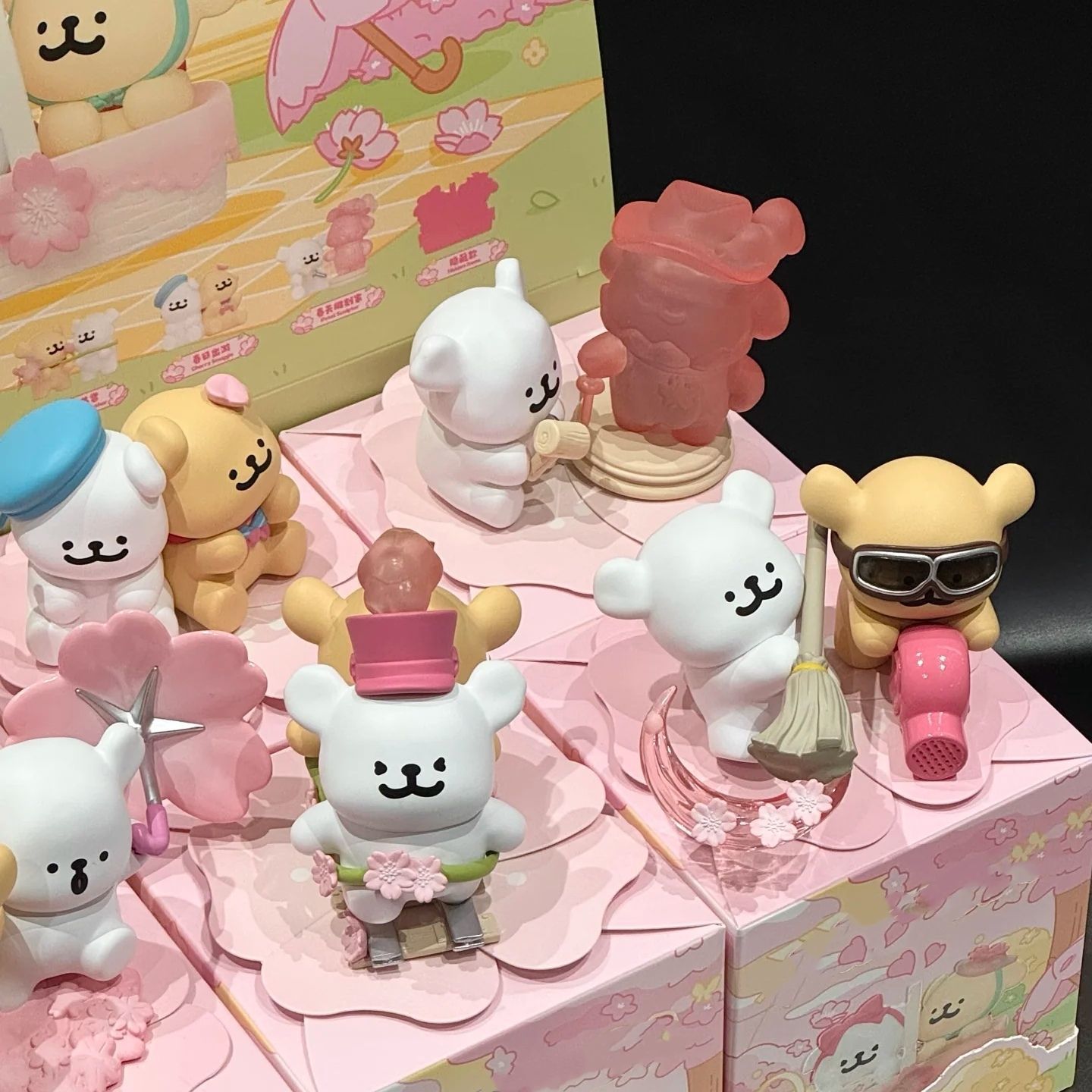 浪漫櫻花 · 線條小狗手辦盲盒 | 可愛桌面擺件