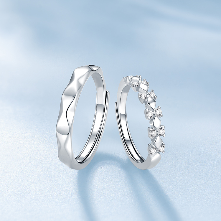 為愛加冕 · 刻字鋯石情侶對戒 | 情侶客製化禮物 