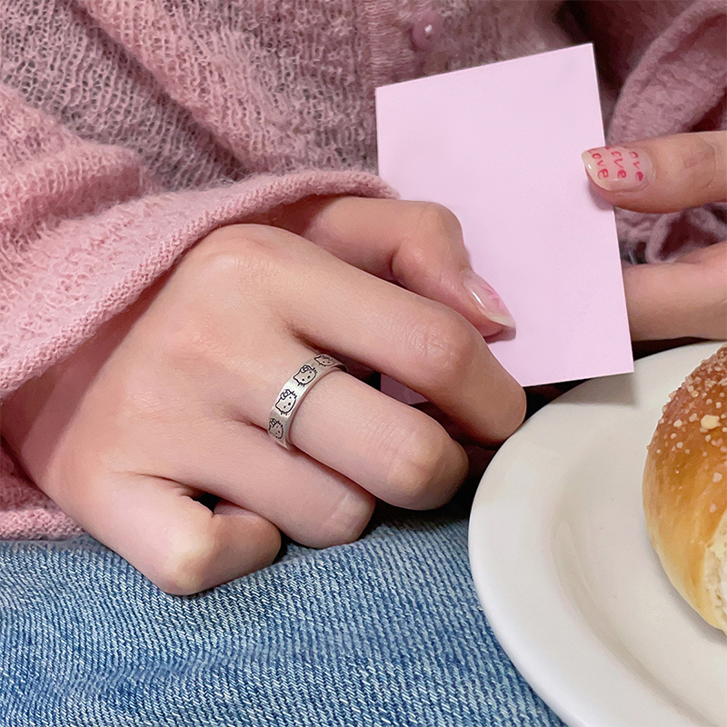 呆萌凱蒂貓 · 可客製化戒指推薦 | 女友生日禮物