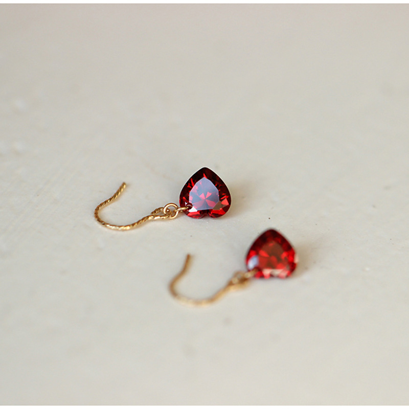 心語心願 · 愛心鋯石耳釘 | 女友新年禮物 