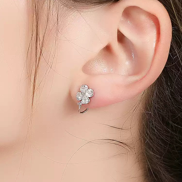 幸運四葉草 · 簡約鑲鑽耳釘&耳夾 | 送禮推薦