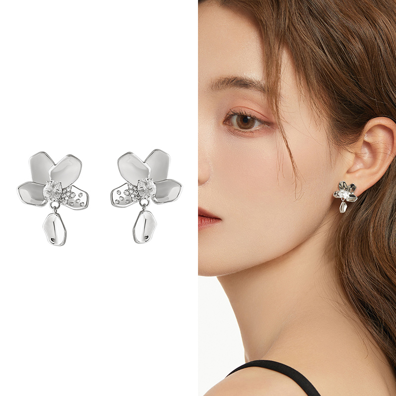 酷感花韵 · 冷淡風甜酷花朵耳飾 | 女朋友禮物