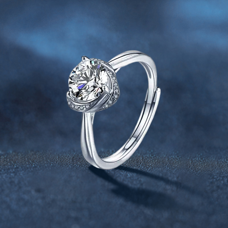 心花怒放 · 莫桑鑽S925純銀戒指 | 女友禮物 