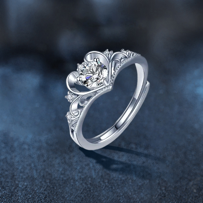 愛的心意 · 莫桑石鑽石皇冠女生戒指 | S925純銀 