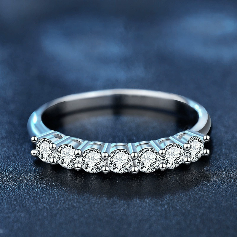 10分7粒排 · 莫桑鑽可客製化女生戒指 | S925純銀 