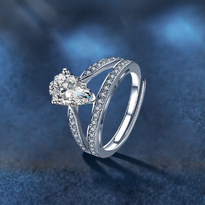 摯愛之冠 · 莫桑鑽可調節求婚戒指 | 浪漫求婚 