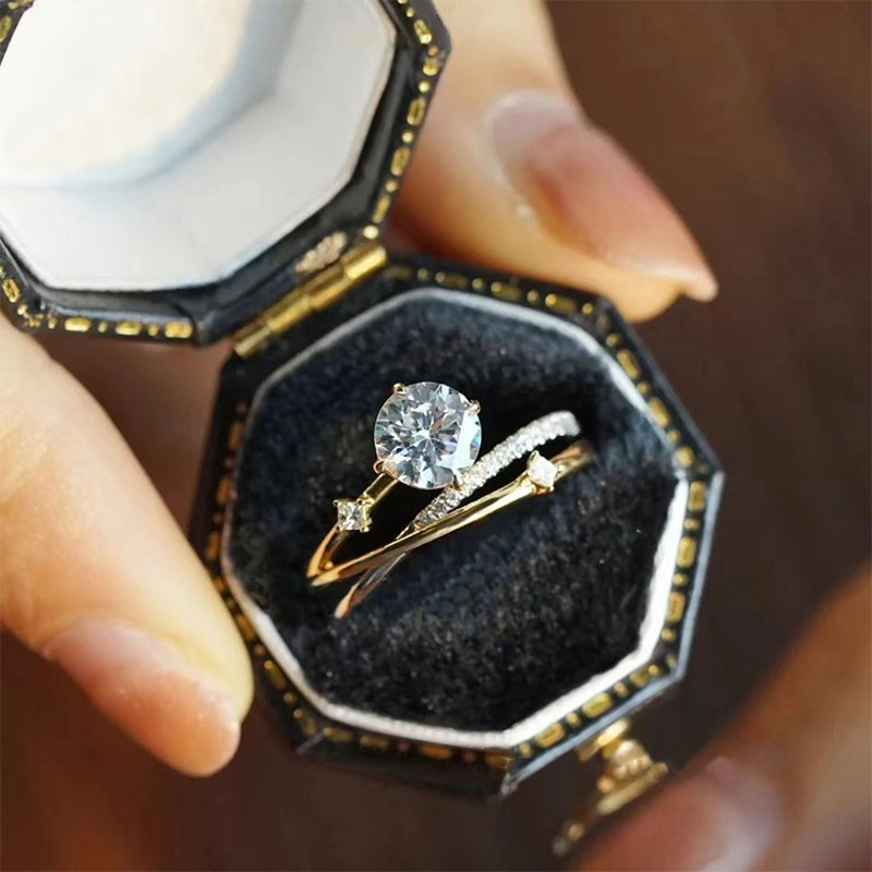 星軌繁星 · 莫桑鑽求婚戒指 | 求婚準備 