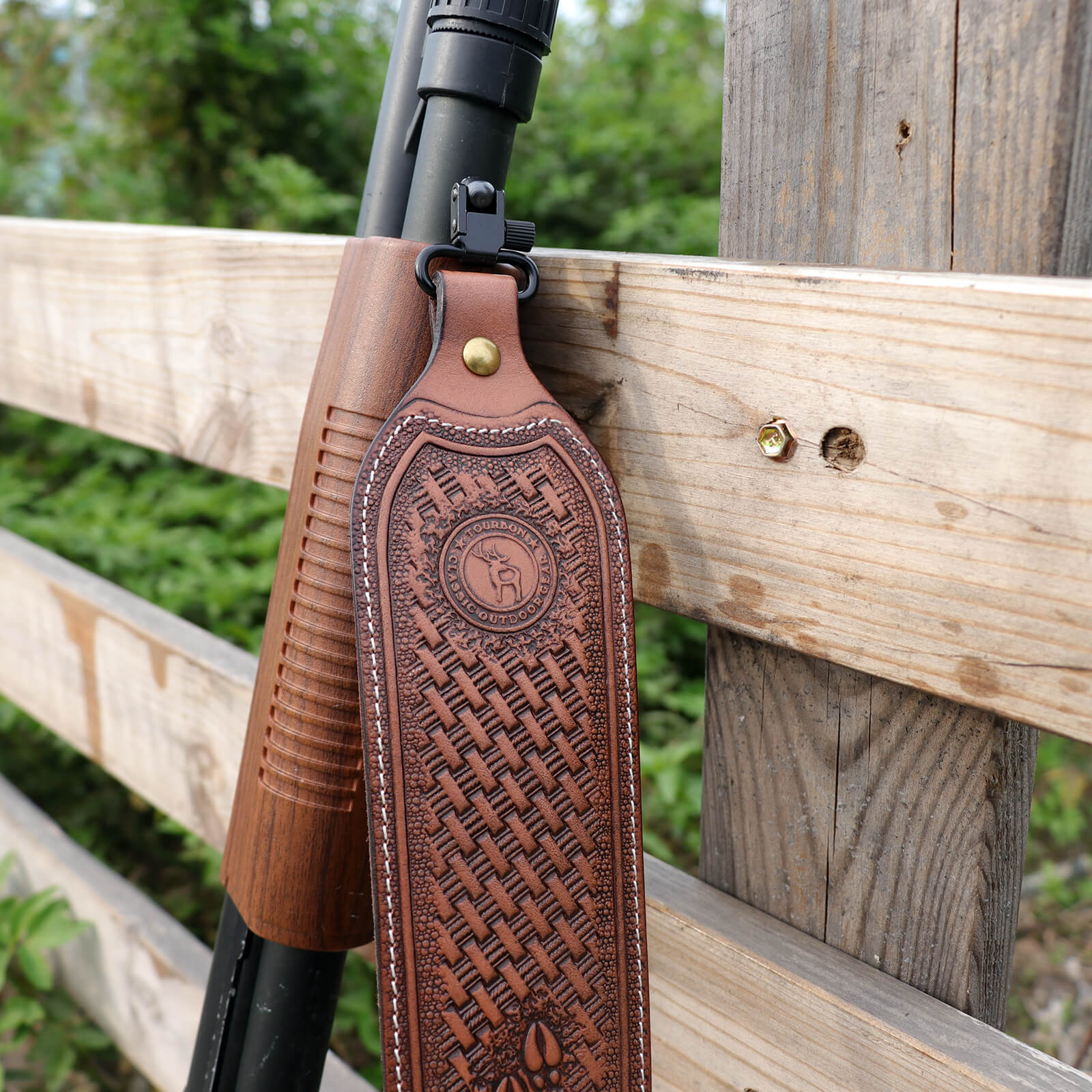 TOURBON Vintage Leather Sling with Thumb Loop