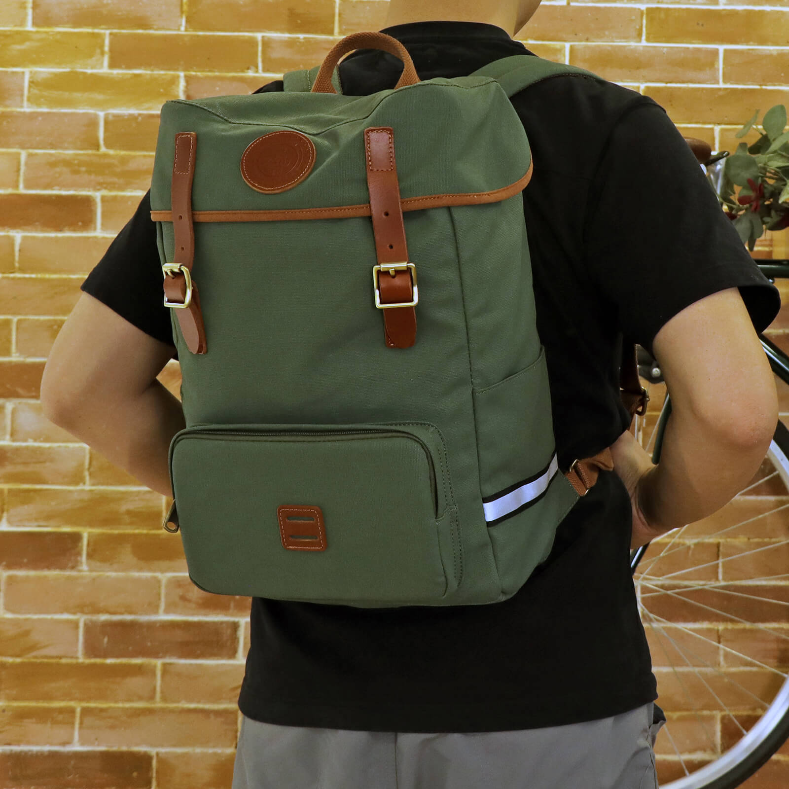 best laptop bag for bike commuters