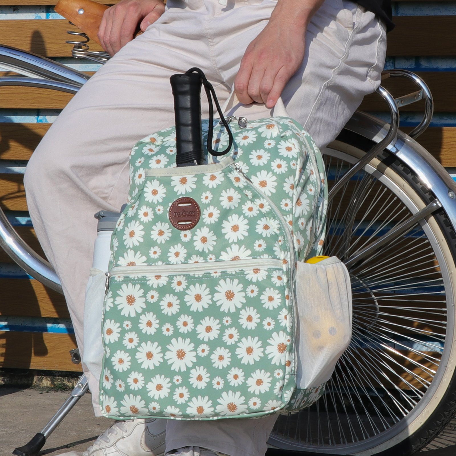 TOURBON Pickleball Paddle Backpack Clip-on Bike Pannier Rear Rack