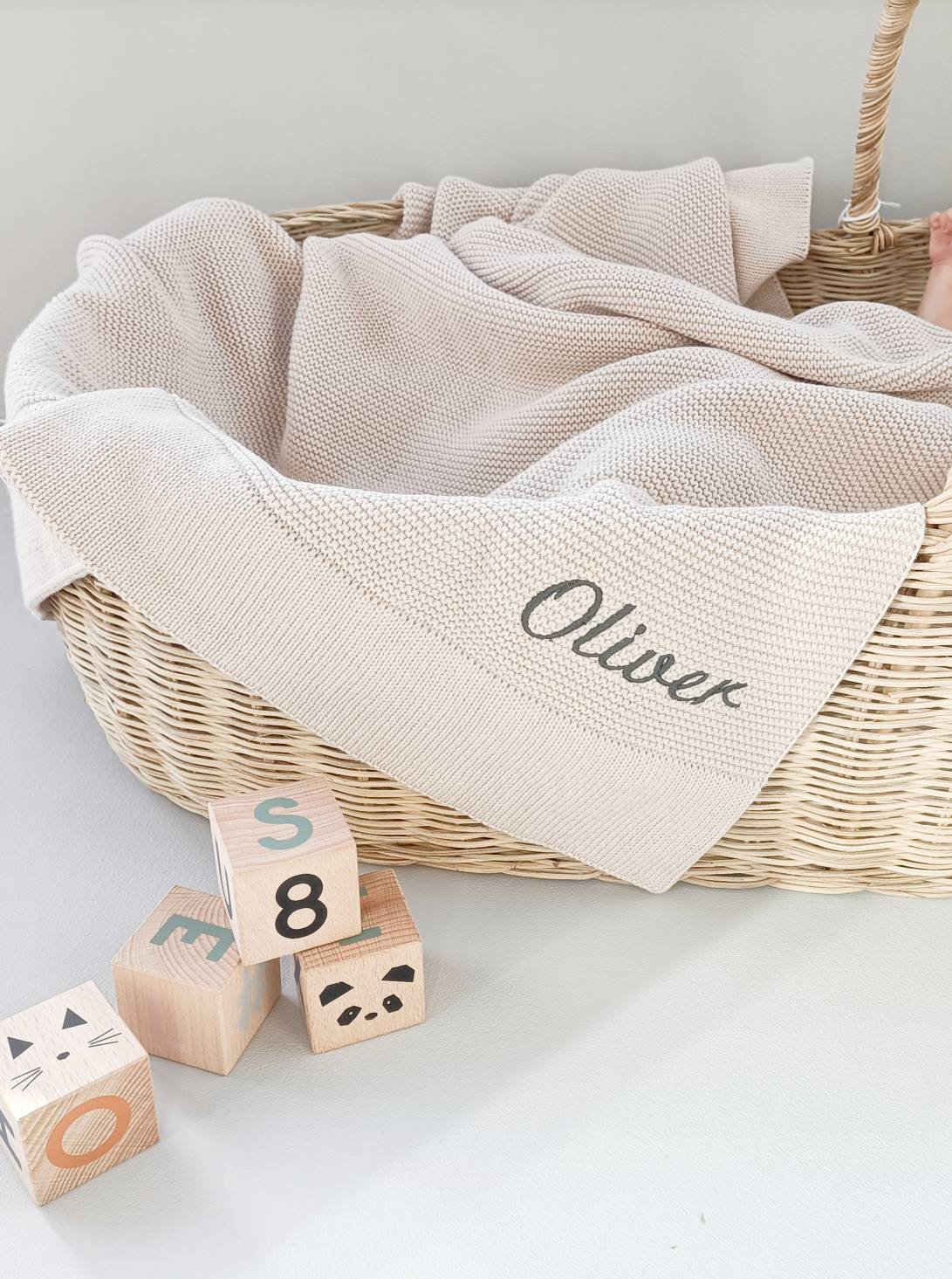 🎁Buy 2 free shipping🎁High quality personalized super soft embroidered name blanket for Kids