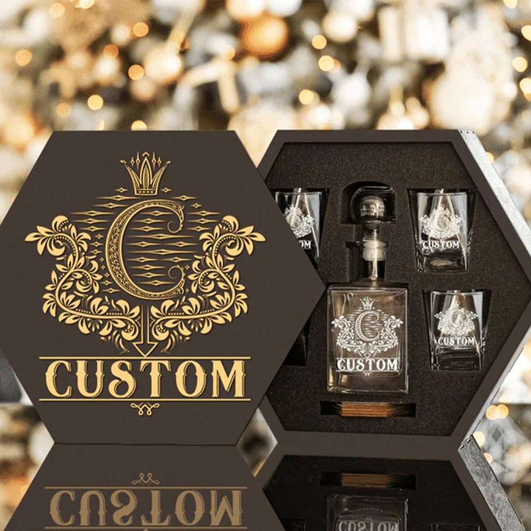 CUSTOM NAME - WHISKEY SET (Wooden box + Decanter + 4 Glasses + 4 Coasters)