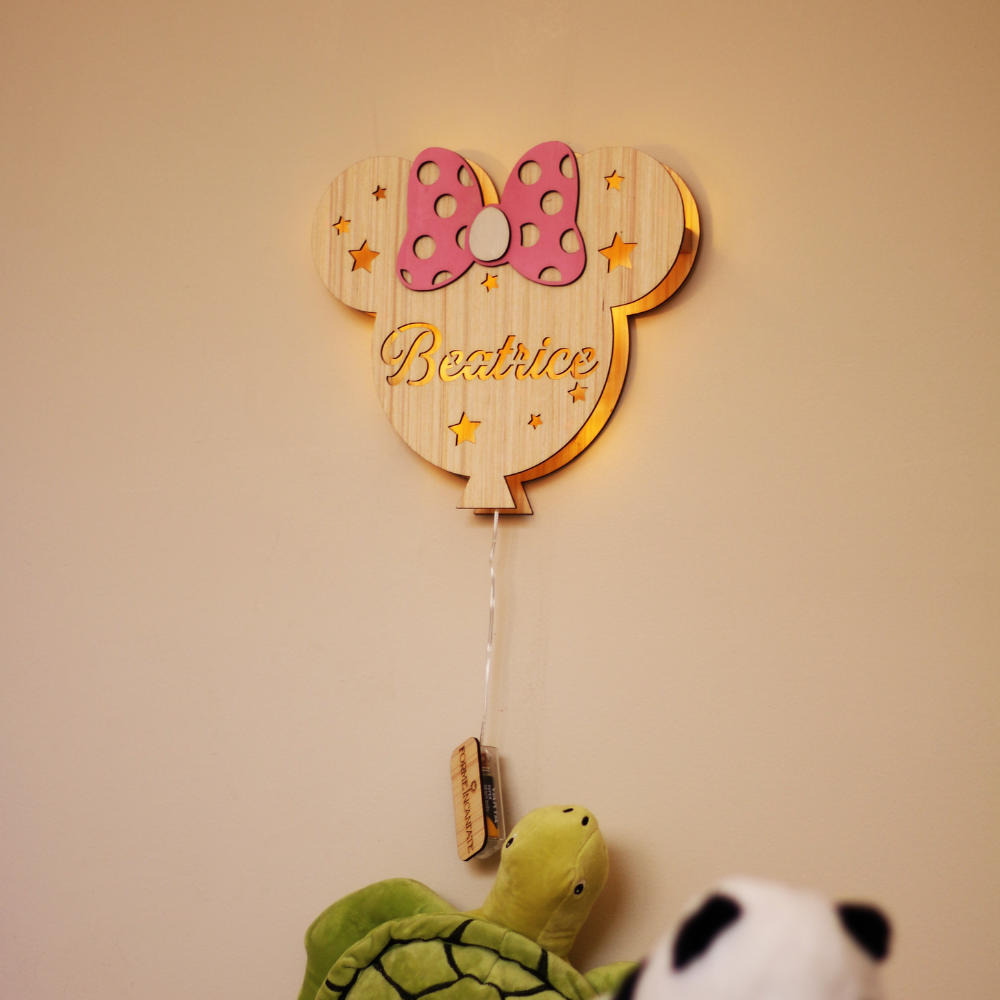 Minnie Wall Lamp with Personalized Name