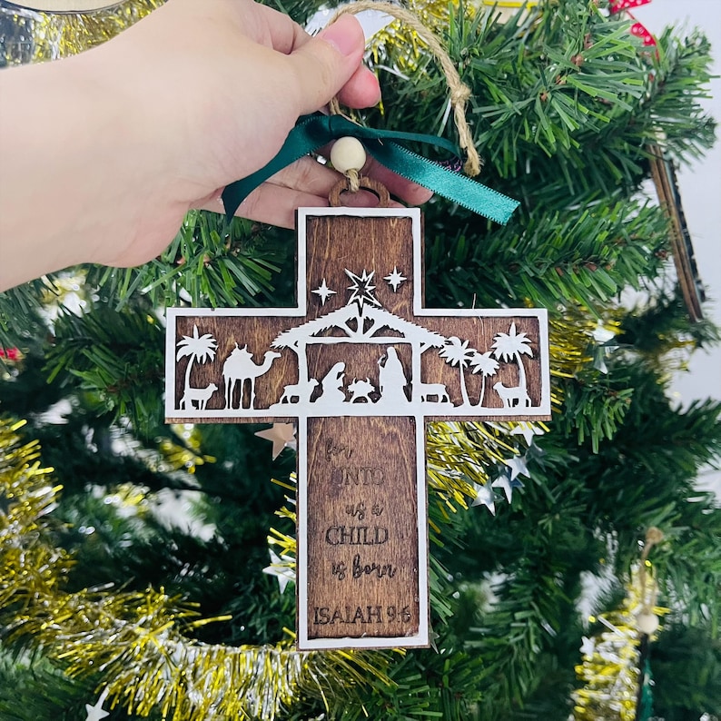 ðNativity Cross Scripture Christmas Ornament
