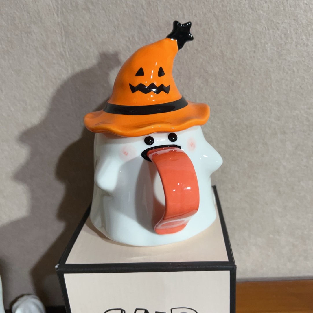 Halloween Cute Ghost Mug with Lid
