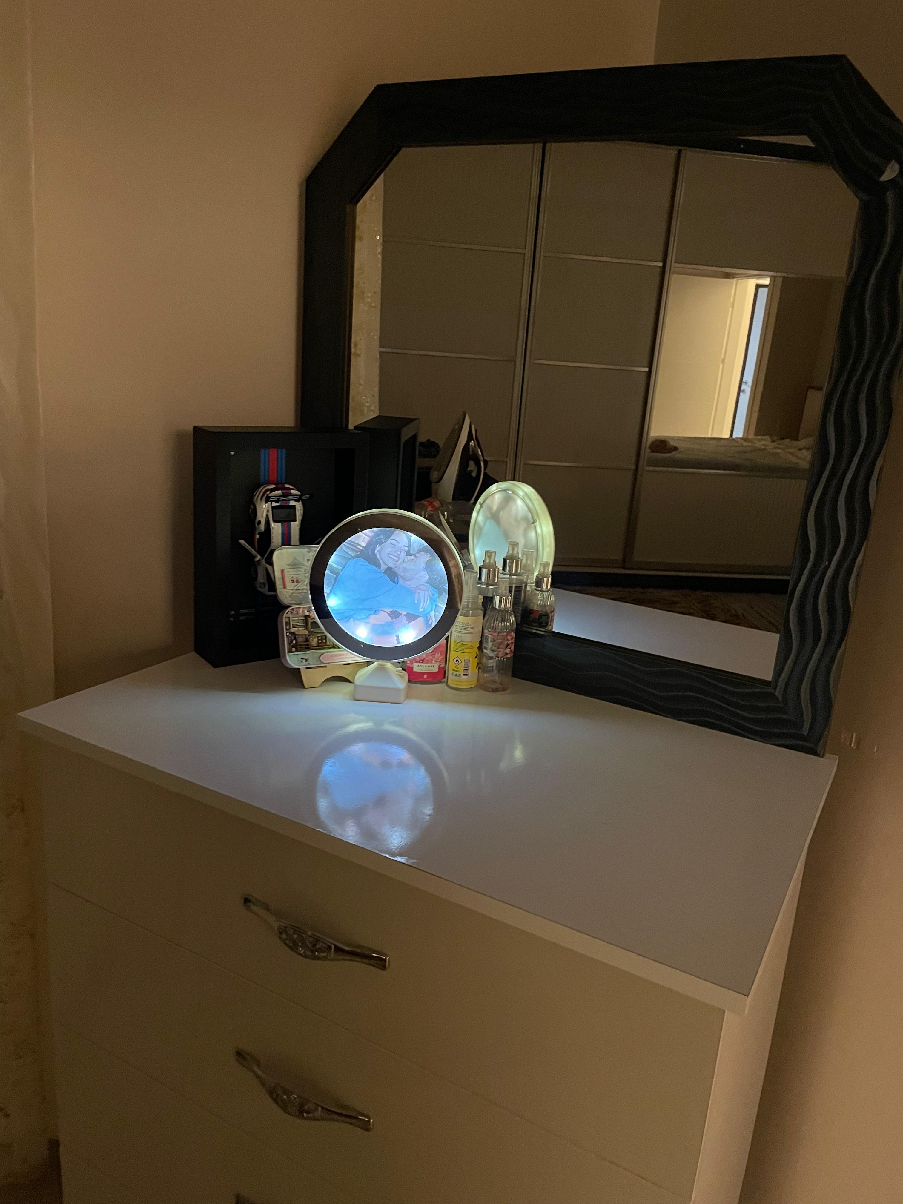 Magic Makeup Mirror