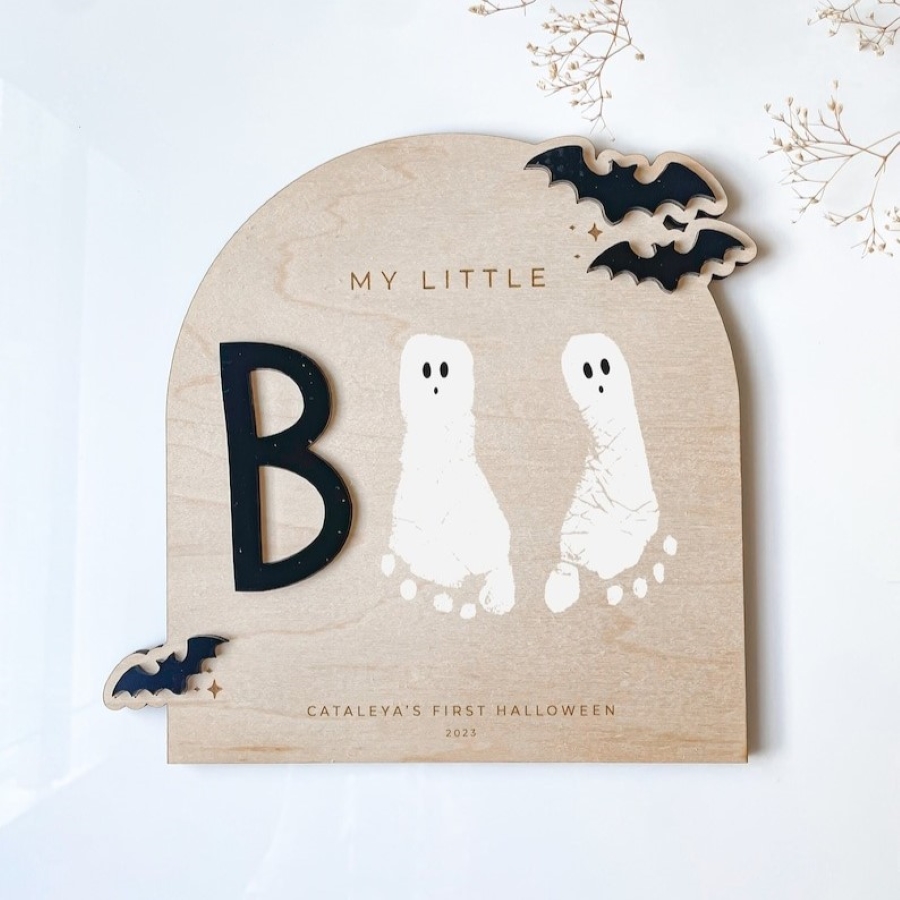 DIY Halloween Footprint Art, Baby First Halloween Keepsake