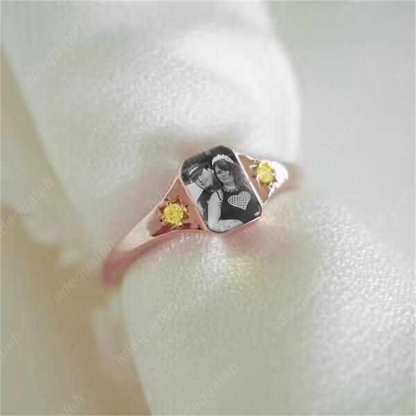 Personalized Birthstone Photo Ring💍