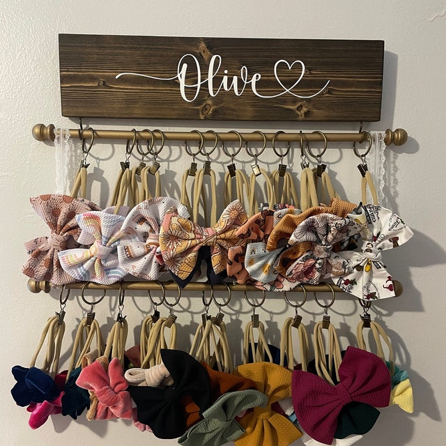 Personalized Headband & Bow Holder, Wooden Decor House | Kindlytoys