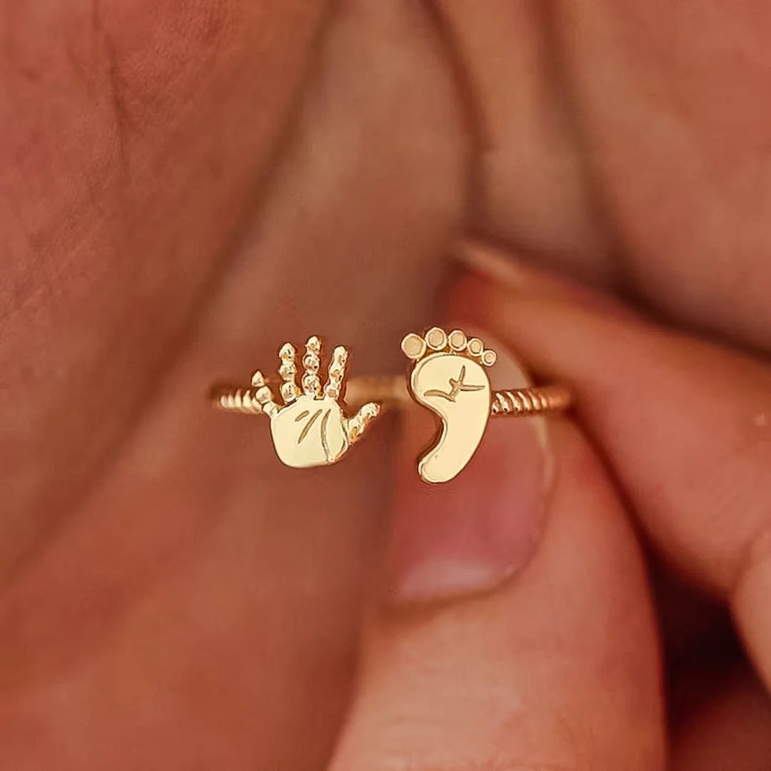 For Mother -You Are Going to Make a Wonderful Mama Baby Palm and Feet Ring