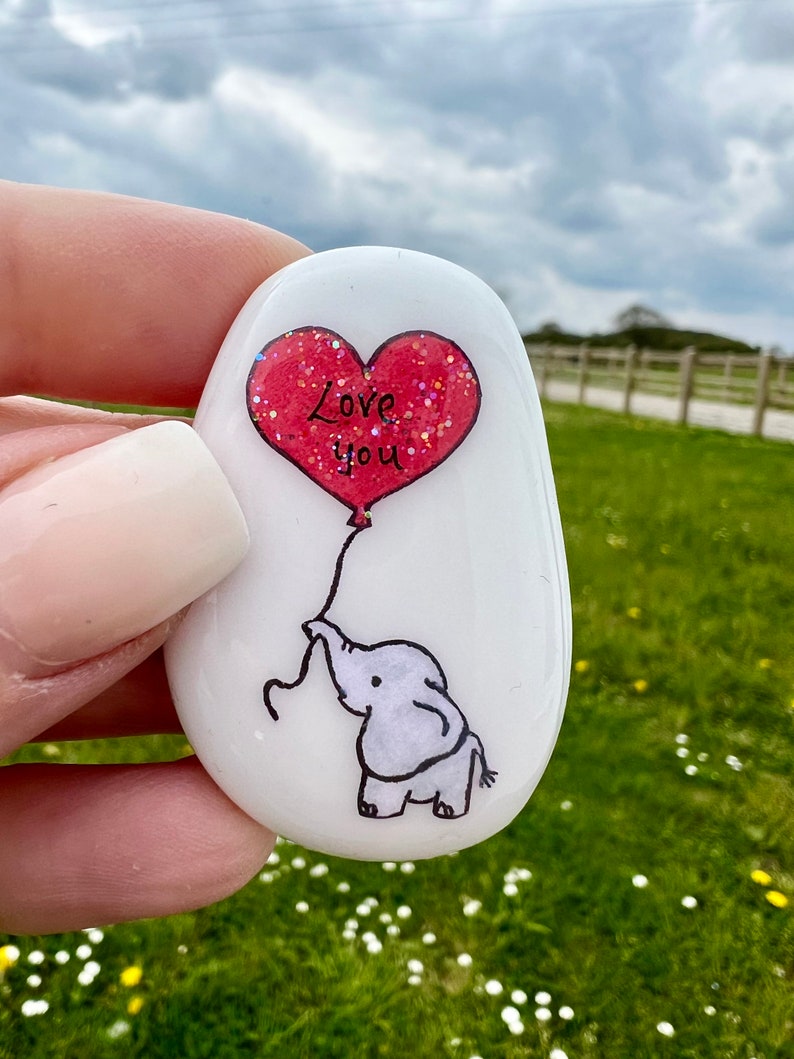 Personalised Elephant Heart Stone❤