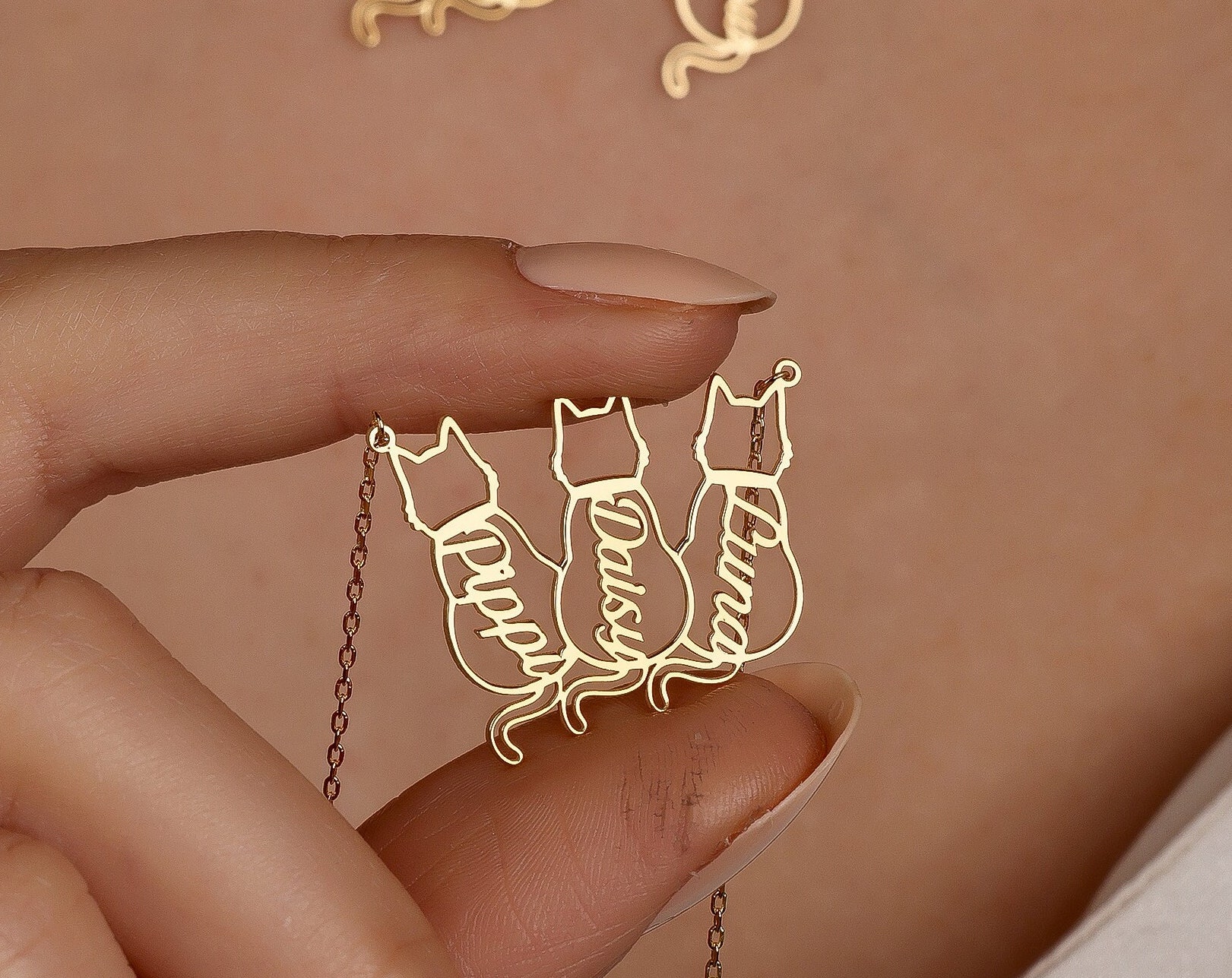 Custom Cat Necklace with Personalized Name, , Gifts For Cat Lovers, Cat Memorials Gift 