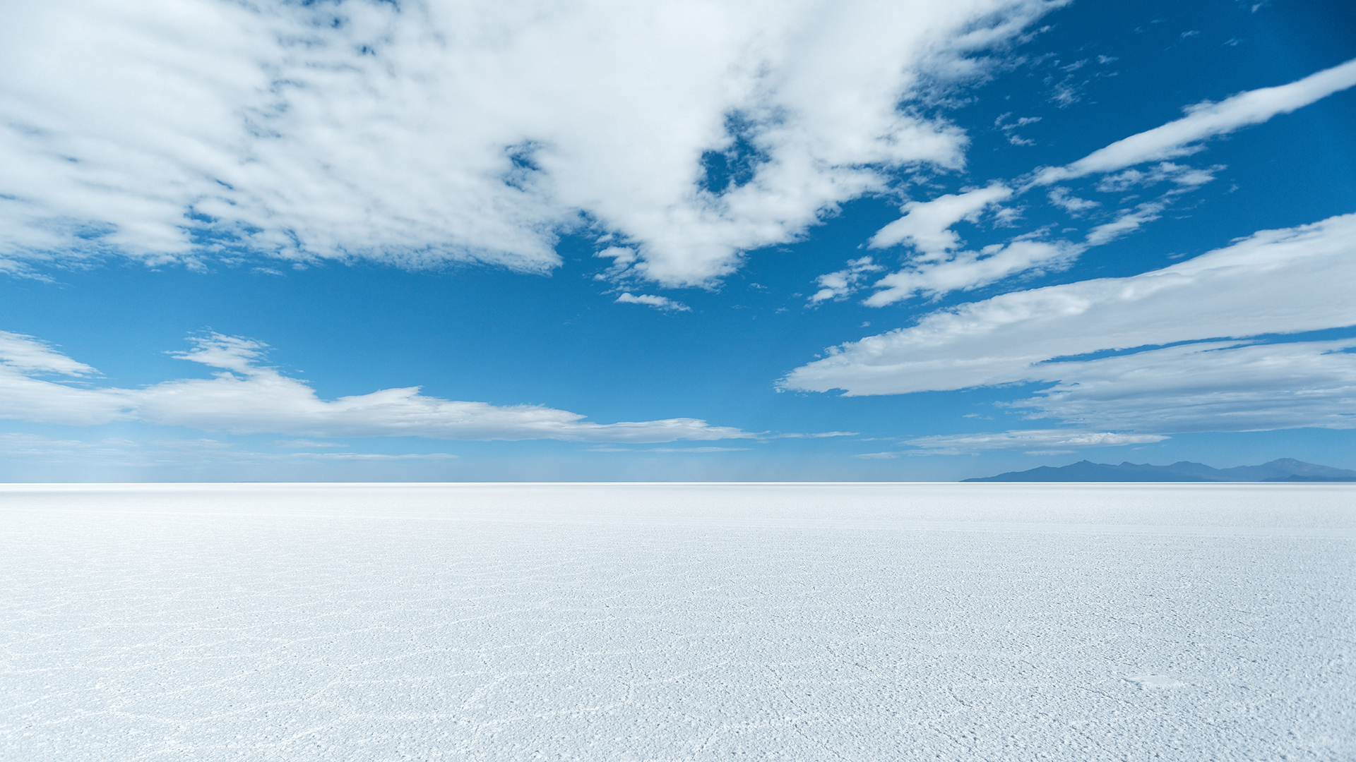 其实，如果你足够强大，敢于挑战一下，你就会发现有些貌似强大的东西其实很脆弱。——孟非-88900-图片alt01