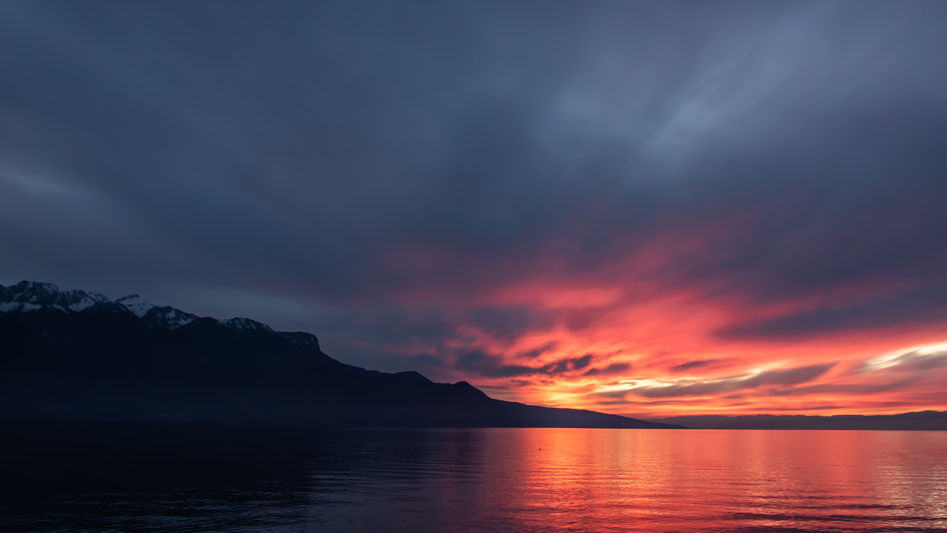 有生之年能遇见你，竟花光我所有运气。——林夕《明年今日》-88900-图片alt01