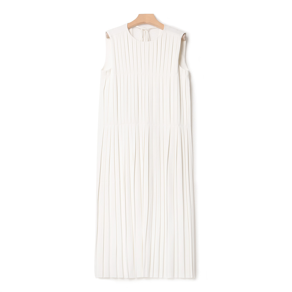 U-neck slit sundress pleated sleeveless dress
