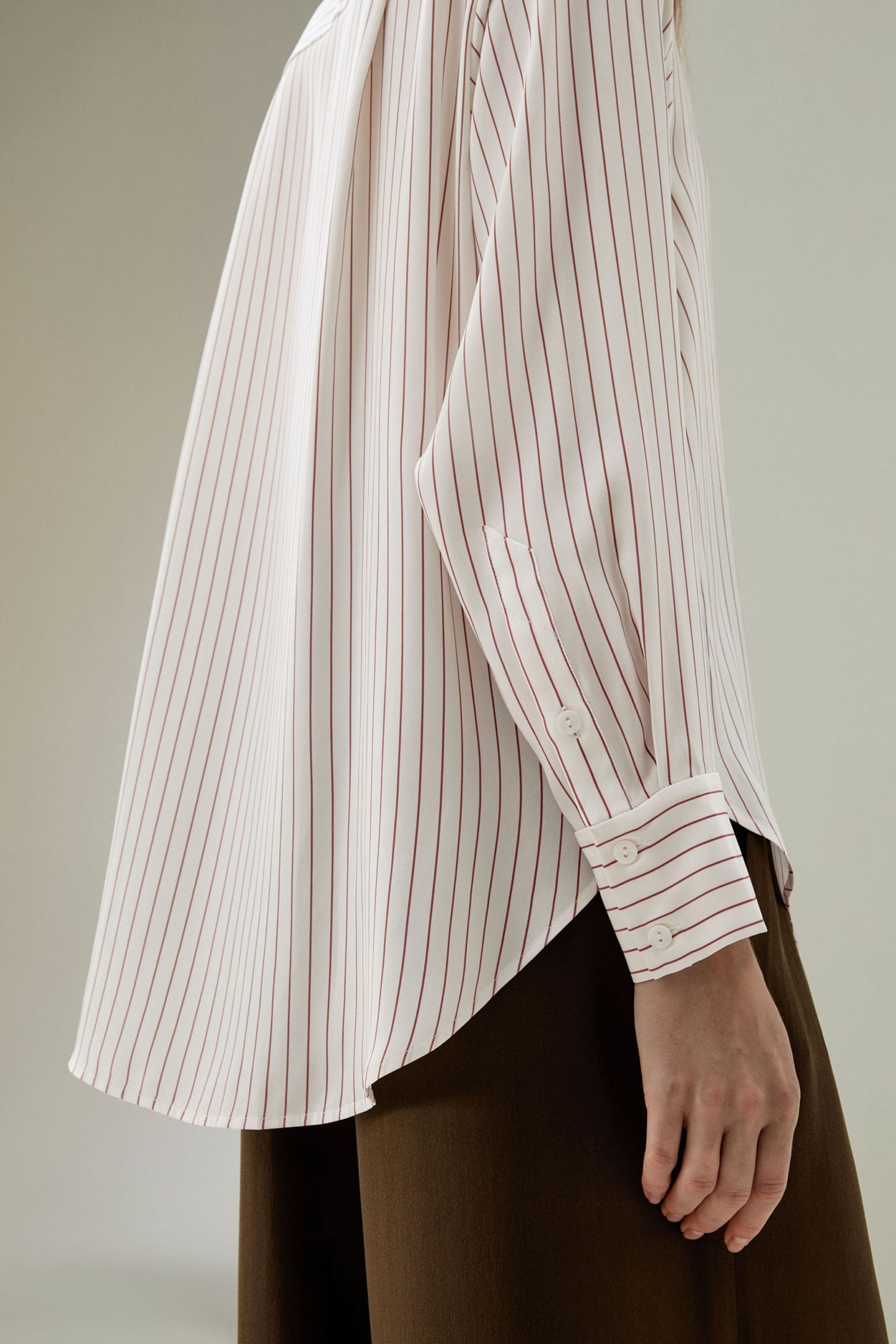 #color_Brown Pinstripe