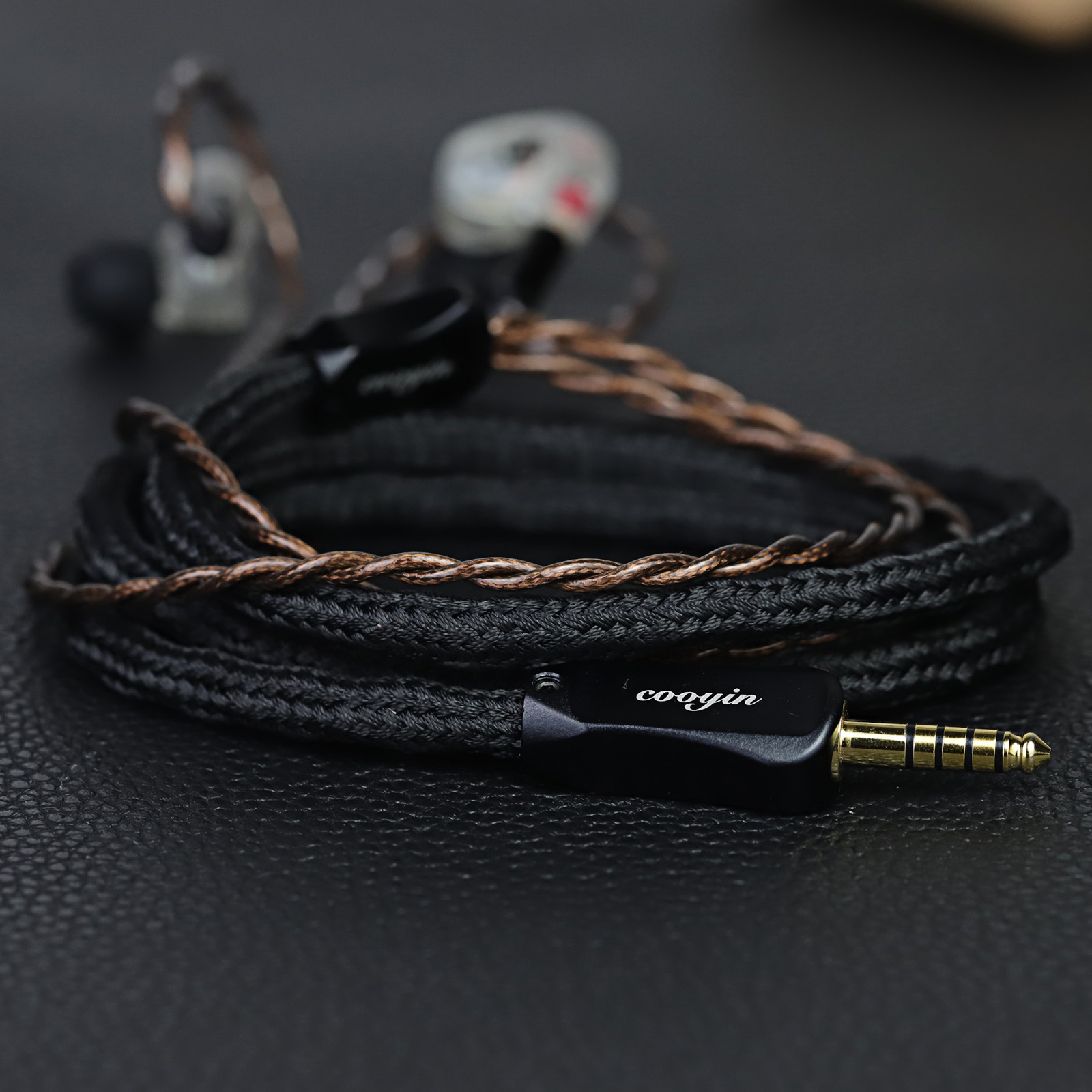 cooyin 醇音Pro リケーブル MMCX IE300 IE100PRO  2PINケーブル イヤホン HIFI音質  単結晶銀 Litz編み込み構造 Shure SE215 JVC HA-FX850 SENNHEISER IE300/IE600/IE900 ATH-LS400 KZ ZSN などに適合する HiFi 音質 HiFi イヤホン 専用  2.5mm 3.5mm 4.4mm Type-C