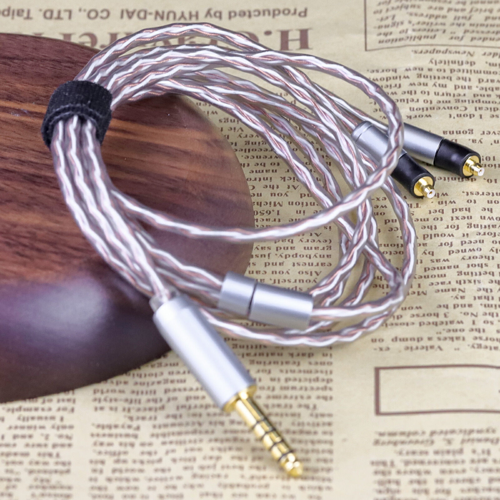 okcsc MMCX (リケーブル側) to Pentaconn EAR (イヤホン側) アダプター コネクター 金メッキプラグ 統合成形技術 音質劣化なし簡潔 精緻 線材テスト作業用 ミニタイプ SE215 SE315 SE425用 Acoustune HS1650CU HS1655CU 1670SSHS1 695Tiに対応