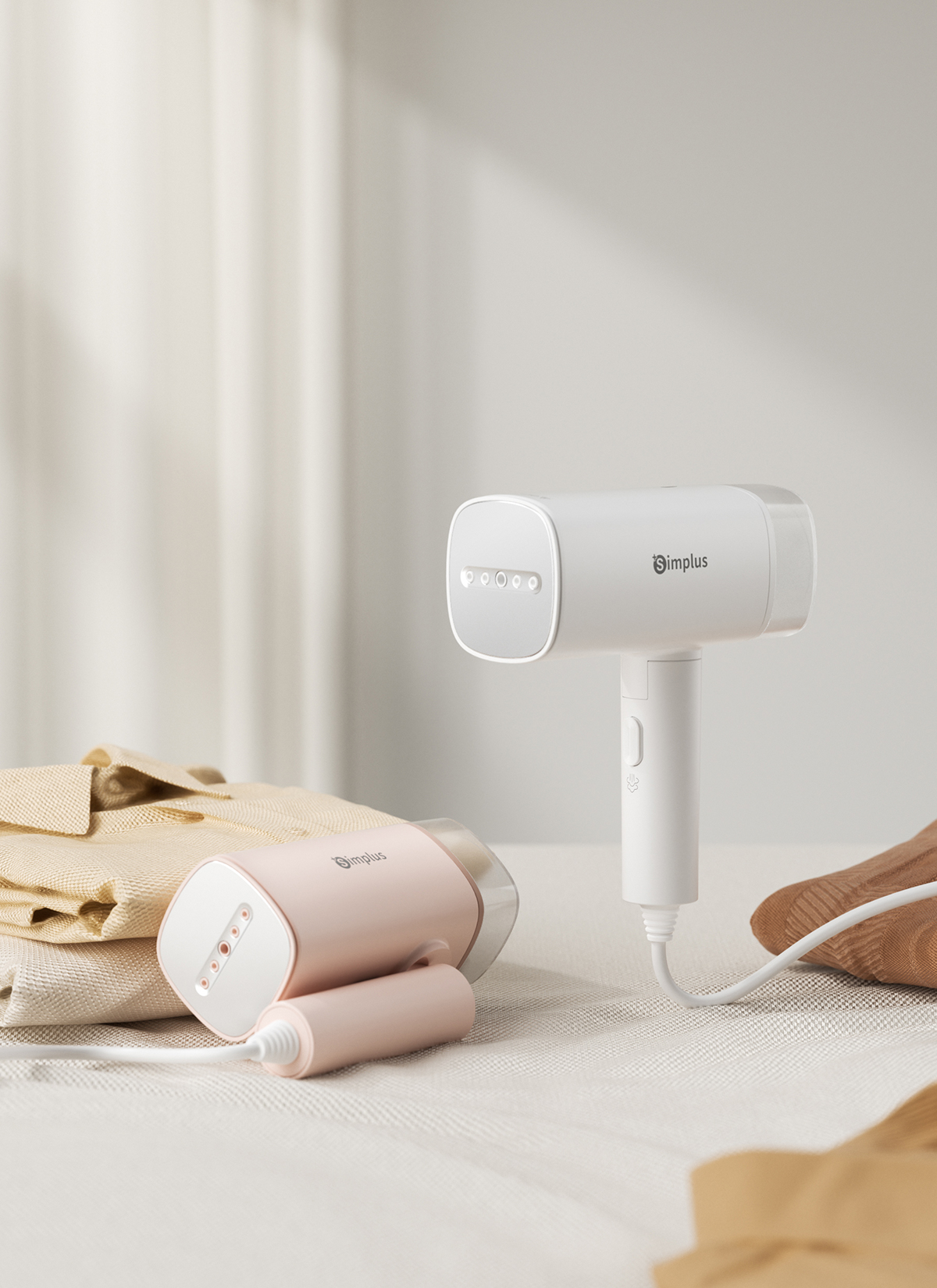 USER MANUAL - HANDHELD GARMENT STEAMER GTJH020