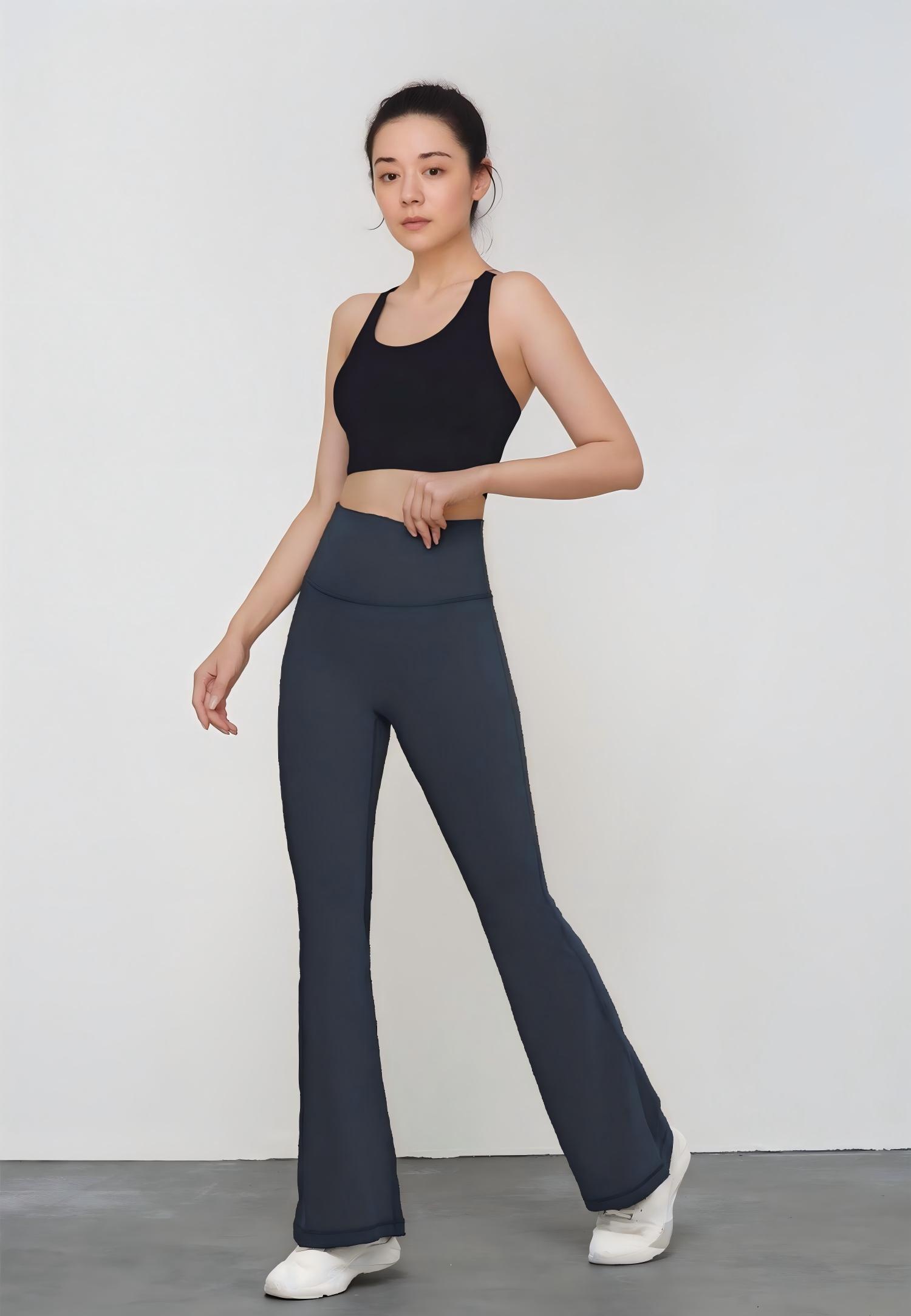 Knockout Free Flare legging