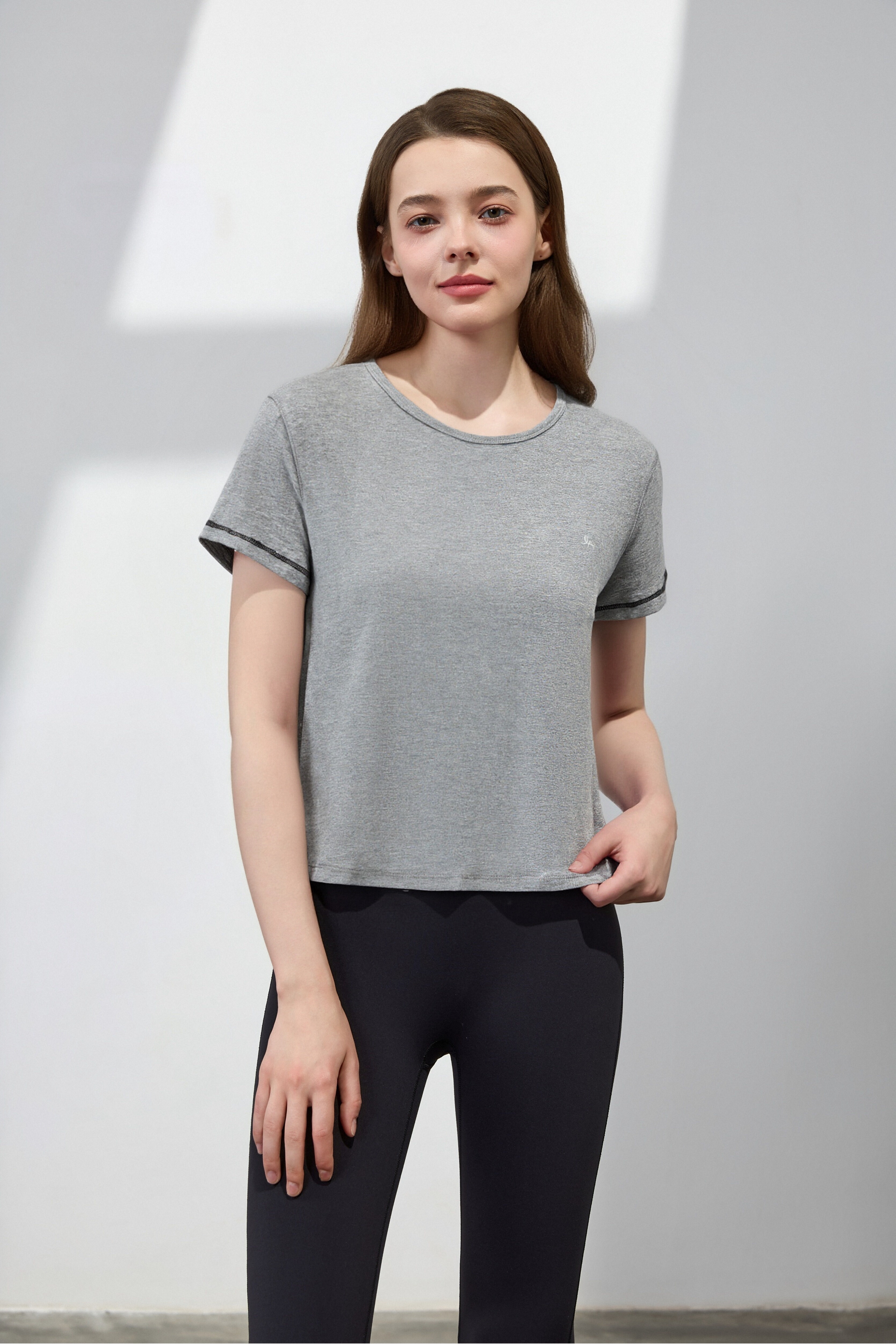 Everyday Contrast Stitch Tee