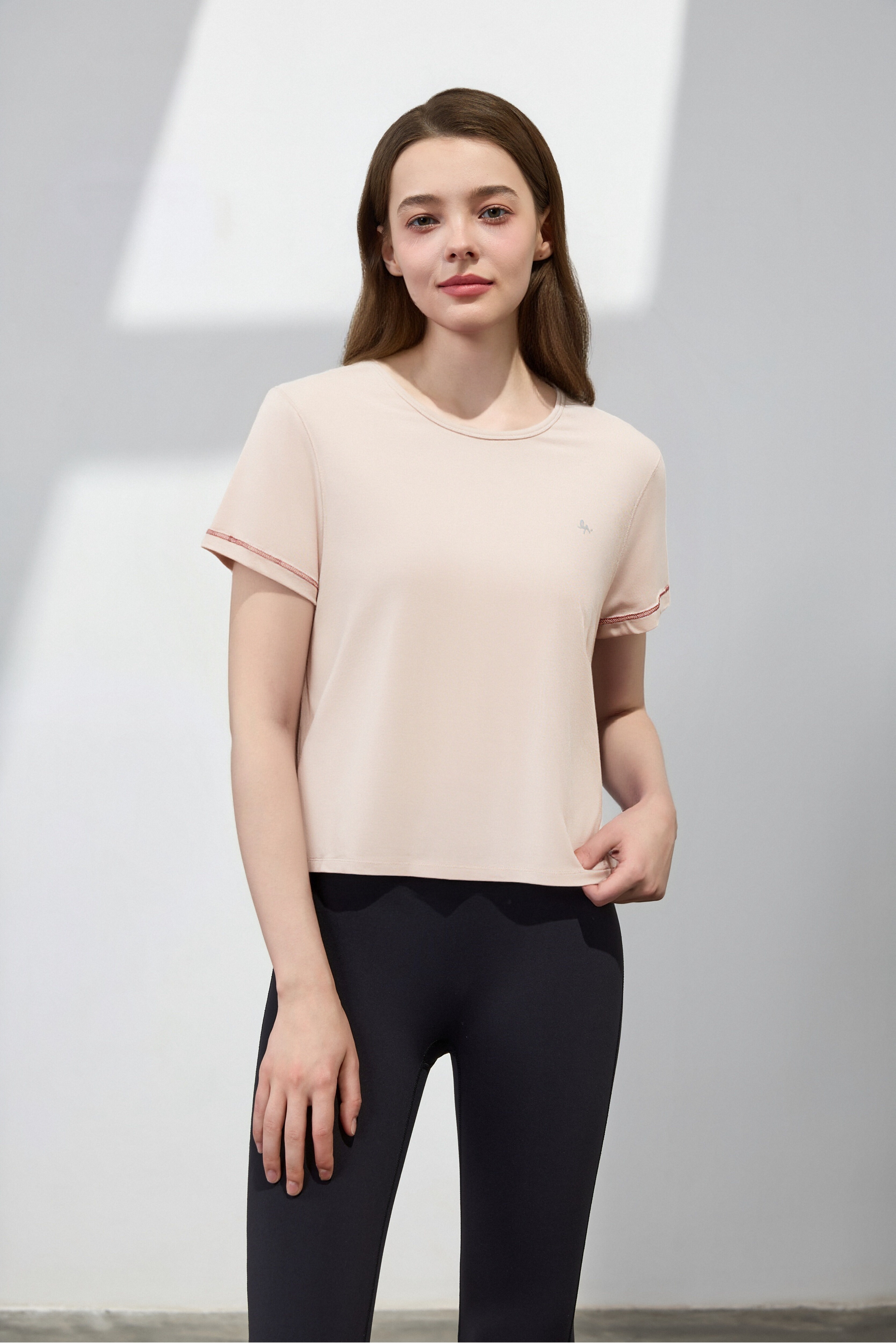 Everyday Contrast Stitch Tee