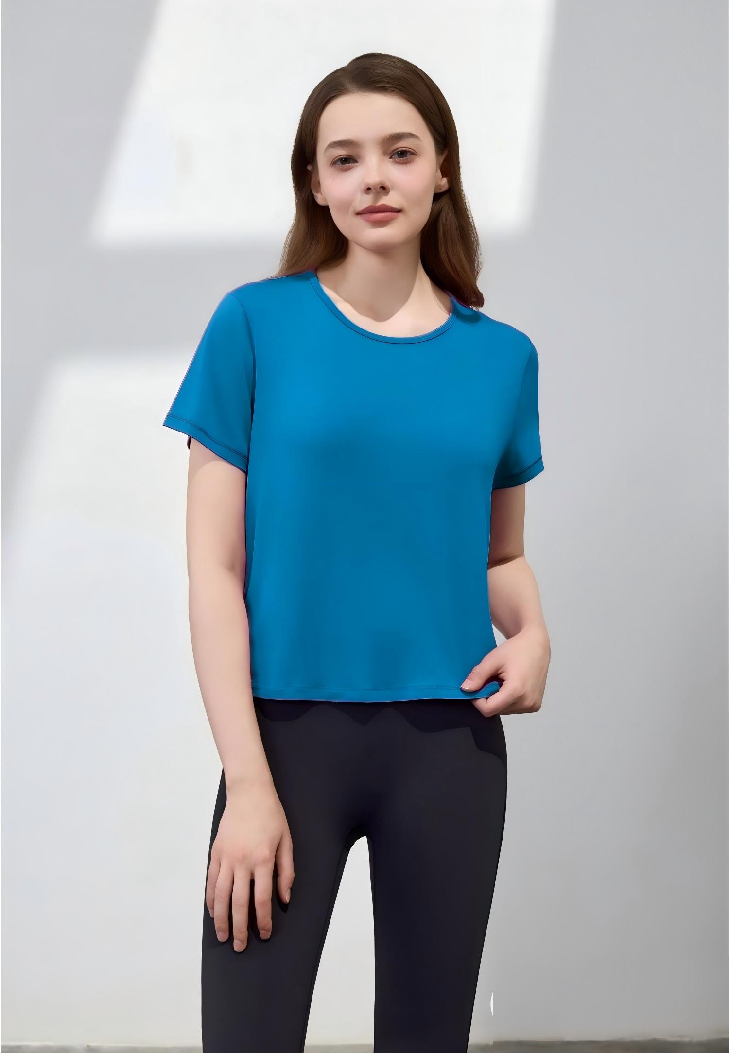 Everyday Contrast Stitch Tee