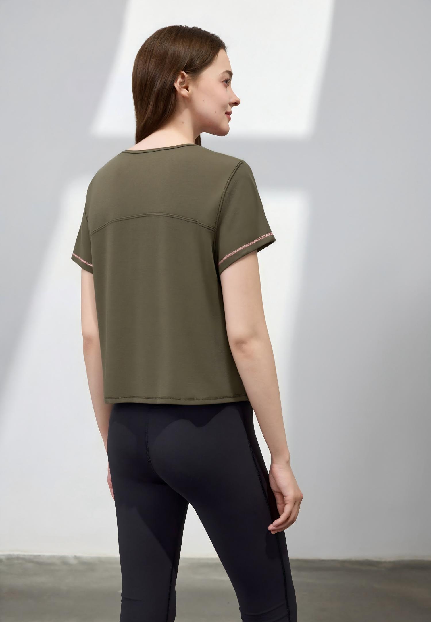 Everyday Contrast Stitch Tee-Beech Green 2.0